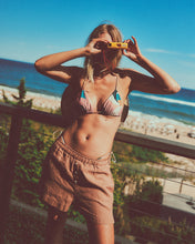 Rupi Boxer - Desert Rose