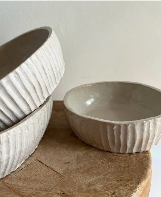 Ceramics - Salto - Ribbed Serving Bowl